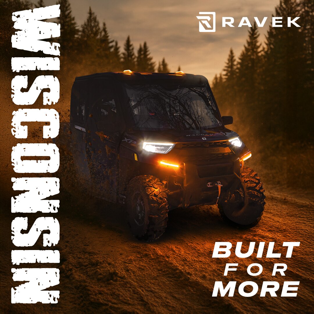 Ravek 1:1 feed ad made by SelfMade